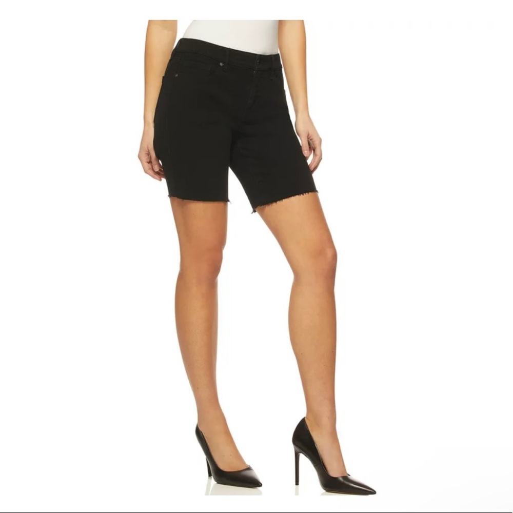 Black Bermuda Shorts Jeans